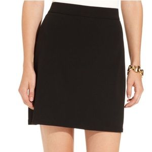 🔴 Black Mini Skater Skirt w/ Elastic Waist SZ XS